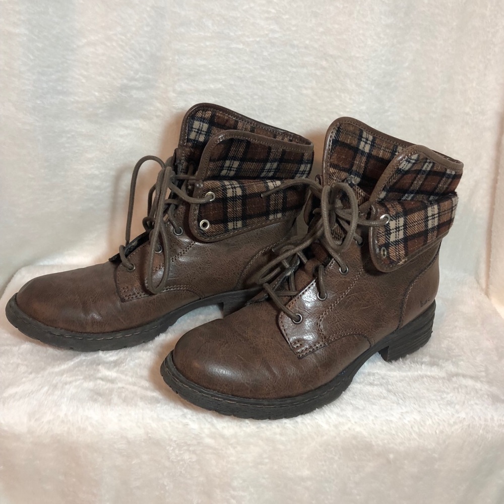 Leather boots